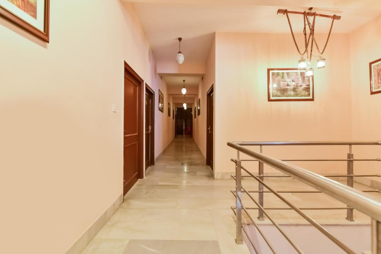 Oyo 72463 Hotel Sunder Palace Джодхпур Экстерьер фото